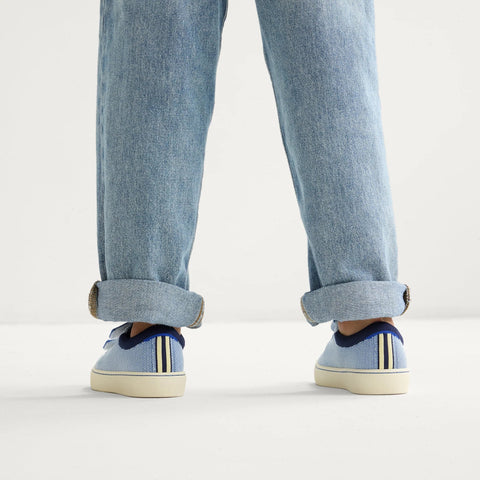 The Kids Strap Sneaker - Berry Blue