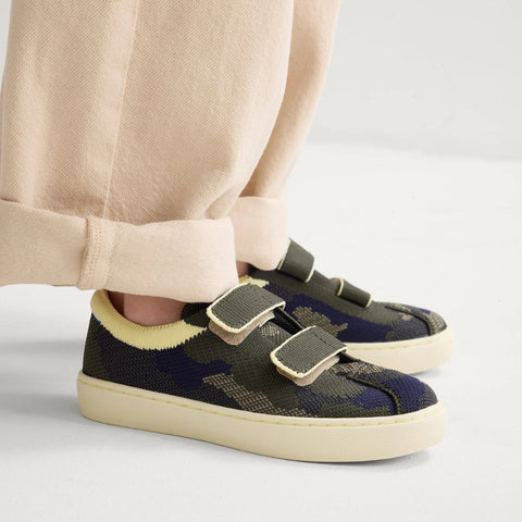 The Kids Strap Sneaker - Spruce Camo