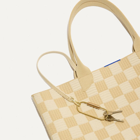 The Lightweight Tote - Checker Sand