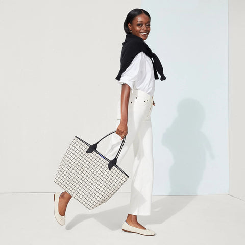 The Lightweight Tote - White Windowpane