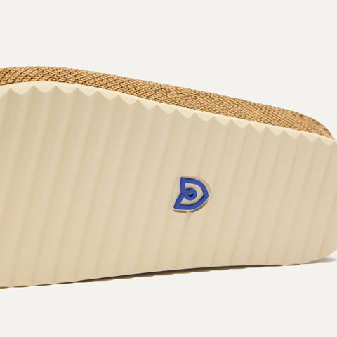 The Casual Clog - Wheat Raffia-Knit