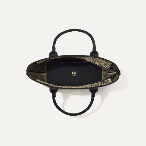 The Lightweight Zip Tote - Polar Zig Zag