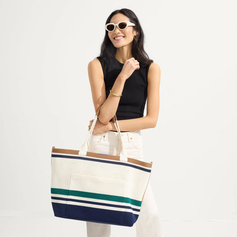 The Zip Travel Tote - Volley