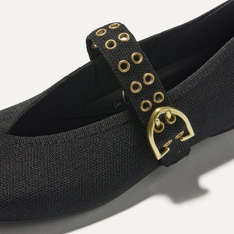 The Max Buckle Mary Jane - Black