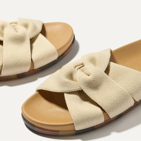 The Twist Slide - Coconut