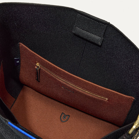 The ReVelvet™ Bucket Bag - ReVelvet™ Black