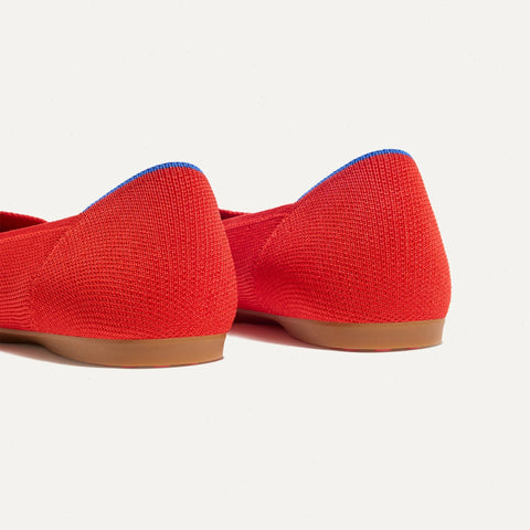 The Daily Flat - Showstopper Red